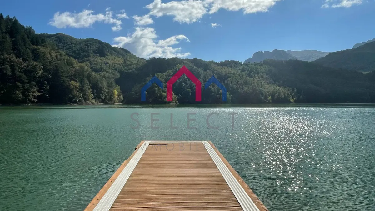 Rustico/Casale in vendita a Minucciano - foto 2