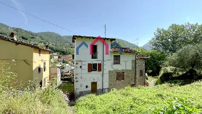 Casa Indipendente in vendita a Borgo a Moz... - foto 1