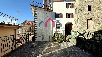 Casa Indipendente in vendita a Bagni di Lu... - foto 10