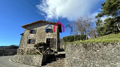 Casa Indipendente in vendita a Castelnuovo... - foto 1