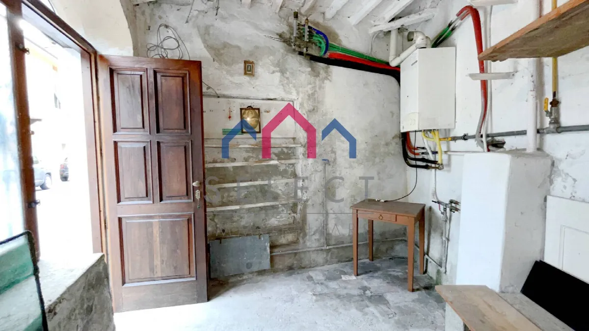 Casa Indipendente in vendita a Borgo a Mozzano - foto 2