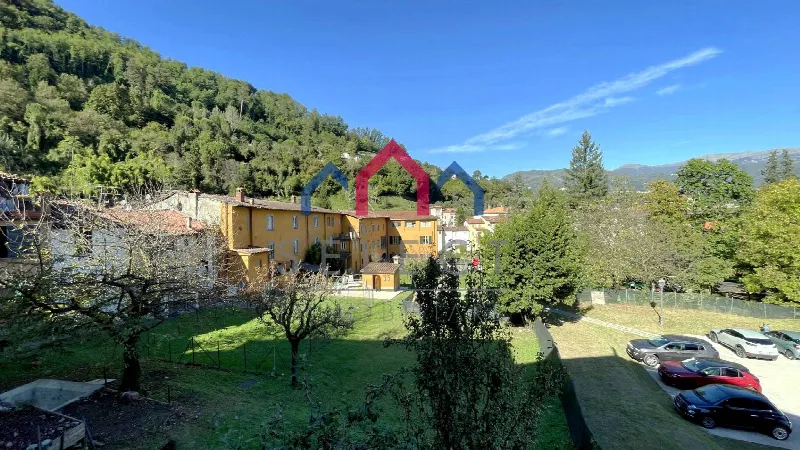 Casa Indipendente in vendita a Gallicano - foto 1