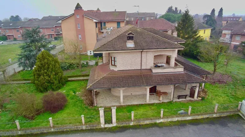 Villa in vendita a Castellazzo Bormida - foto 1