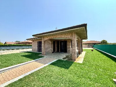 Villa in vendita a Alessandria, Spinetta M... - foto 3