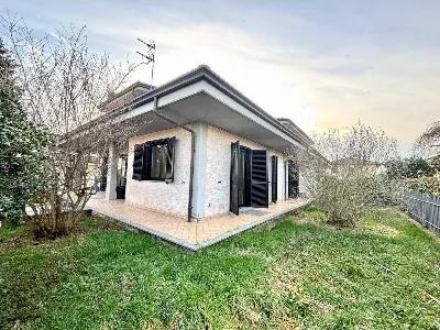 Villa in vendita a Alessandria, Cristo, ca... - foto 1