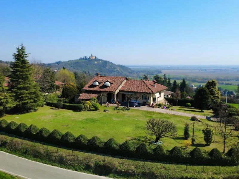 Villa in vendita a Pietra Marazzi - foto 1