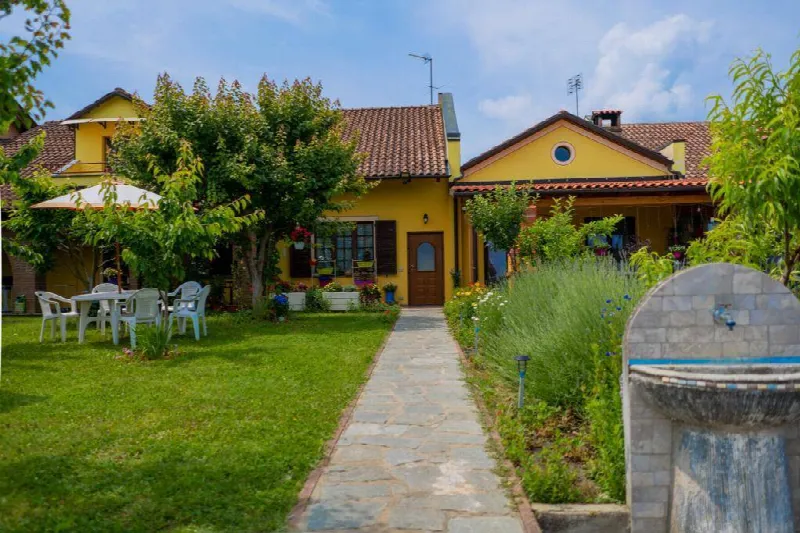 Casa Indipendente in vendita a Quargnento - foto 1