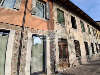 Rustico/Casale in vendita a Udine, Centro - foto 2