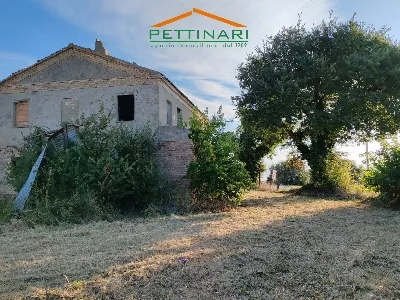 Rustico/Casale in vendita a Potenza Picena - foto 1