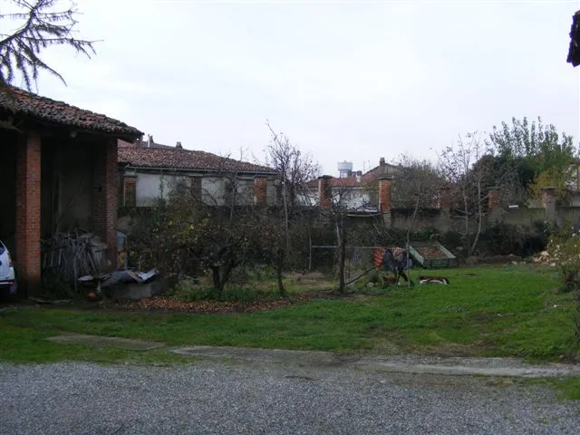 Casa Indipendente in vendita ad Alice Castello - foto 4