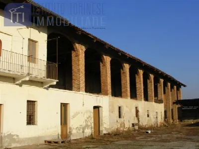 Rustico/Casale in vendita a Tronzano Verce... - foto 5