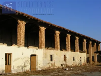 Rustico/Casale in vendita a Tronzano Verce... - foto 8