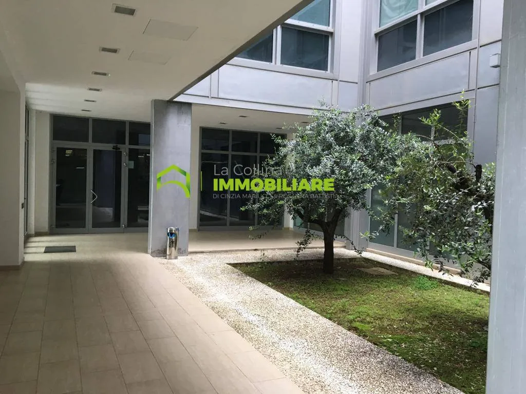 Ufficio in vendita a Cisterna di Latina - foto 2