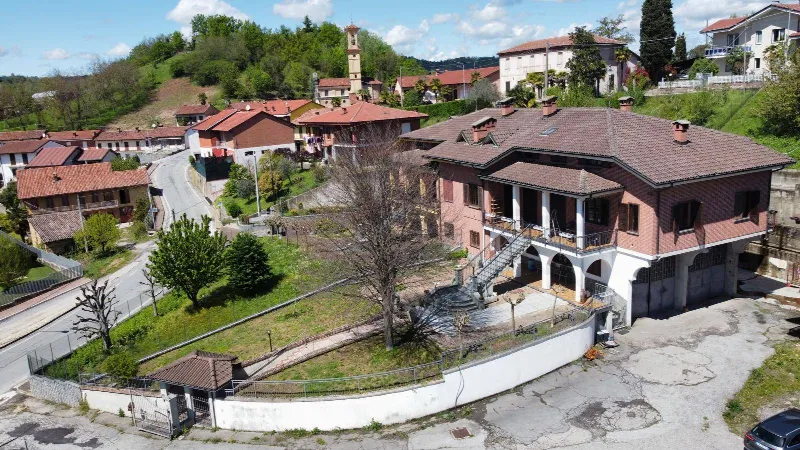 Casa Indipendente in vendita a Sommariva Perno - foto 1