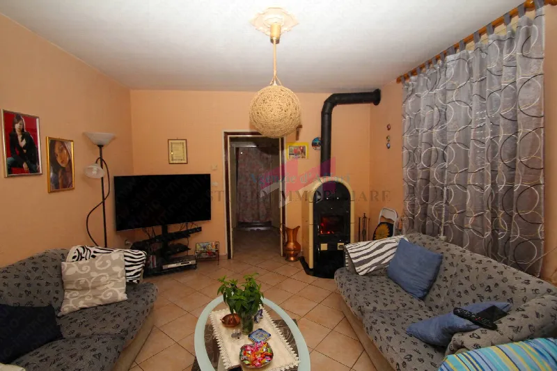 Casa Indipendente in vendita a Bergantino - foto 1