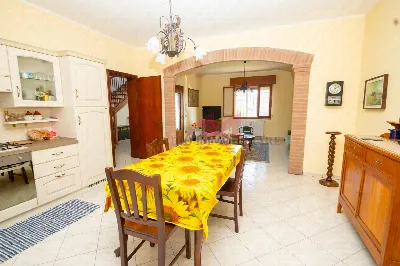 Villa in vendita a Bergantino - foto 5