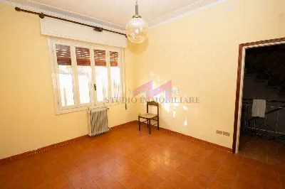 Casa Indipendente in vendita a Ostiglia - foto 3