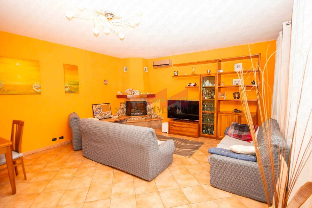 Casa Indipendente in vendita a Melara - foto 4