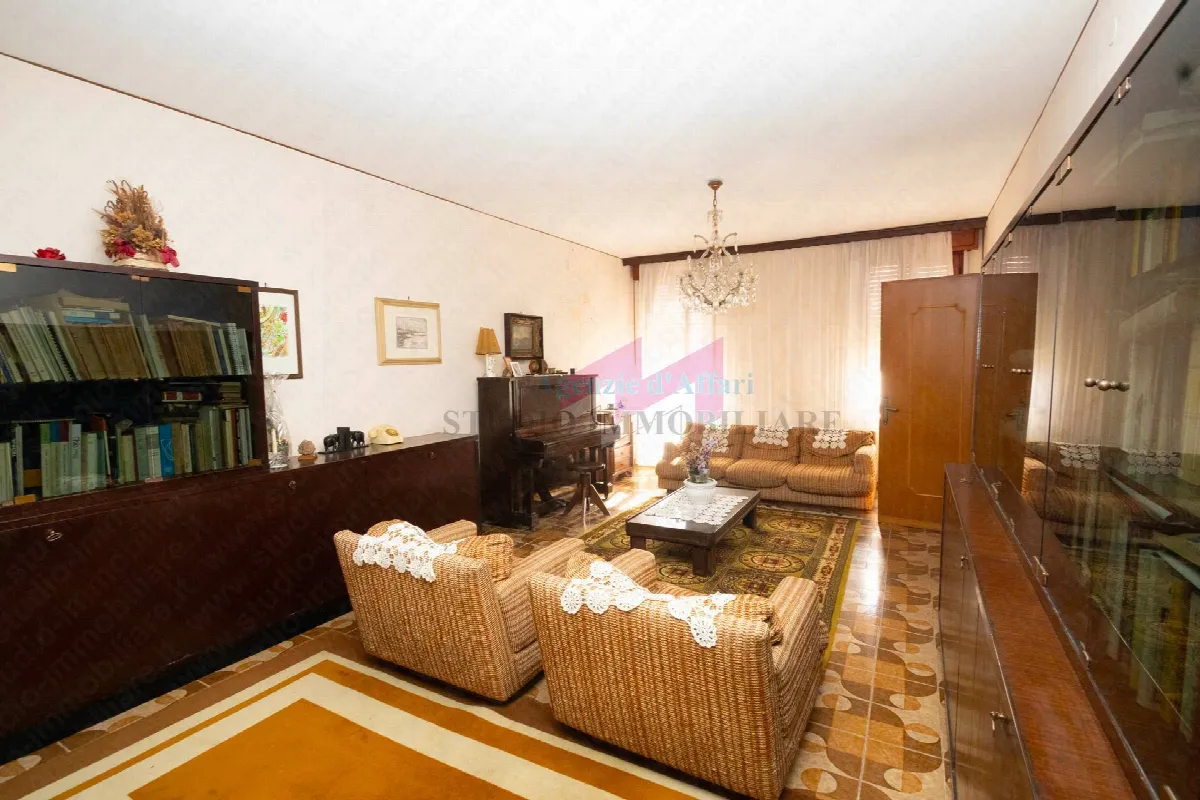Casa Indipendente in vendita a Bergantino - foto 2