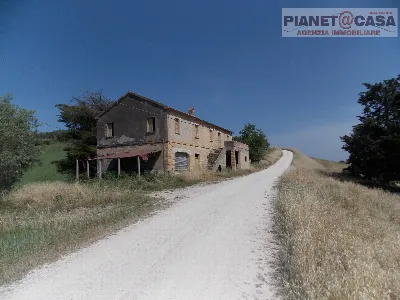 Rustico/Casale a Acquaviva Picena