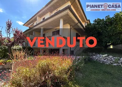 Villa in vendita a Colli del Tronto - foto 1