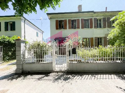 Casa Indipendente in vendita a Castelmassa - foto 2