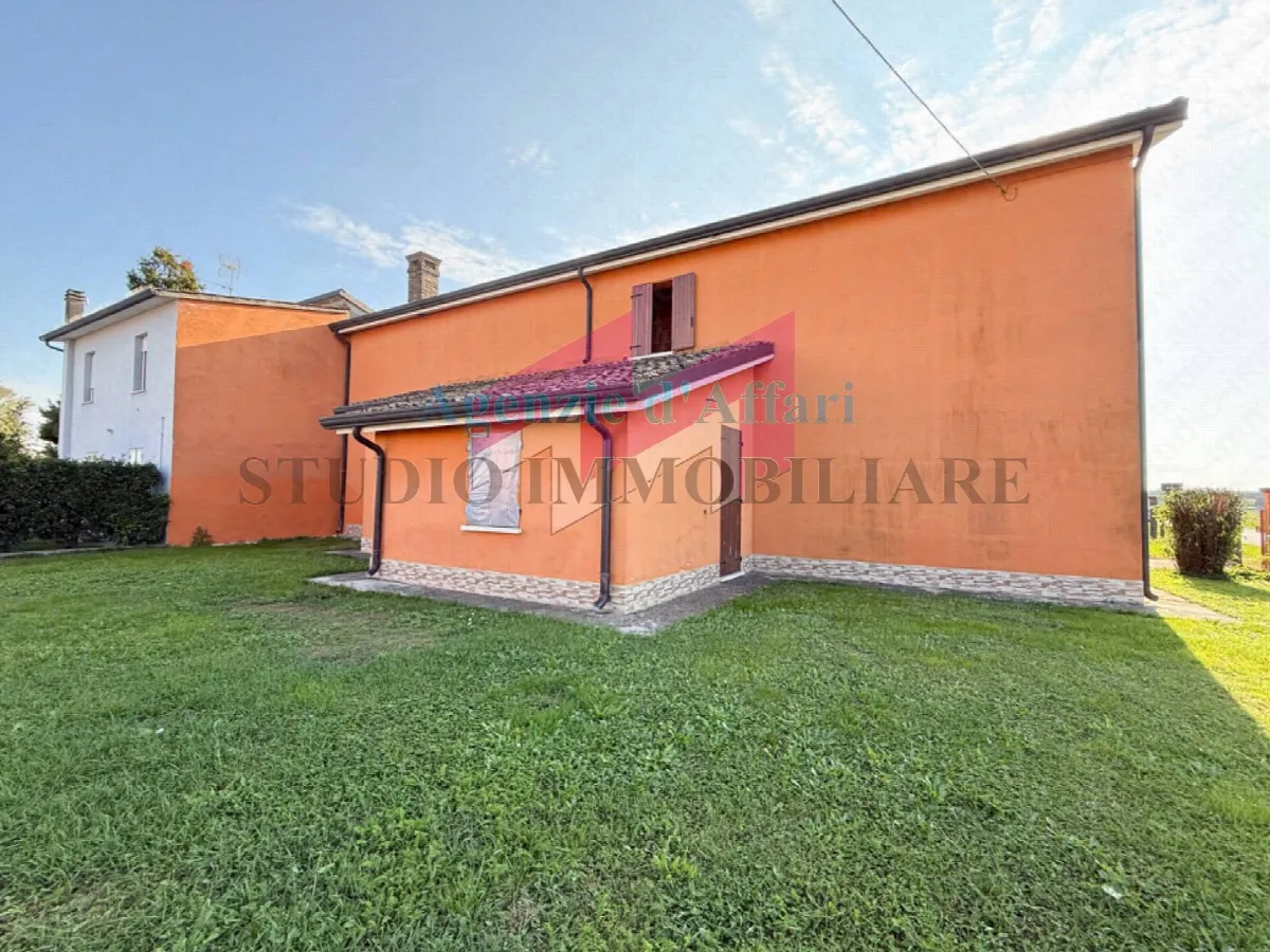 Casa Indipendente in vendita a Castelmassa - foto 2