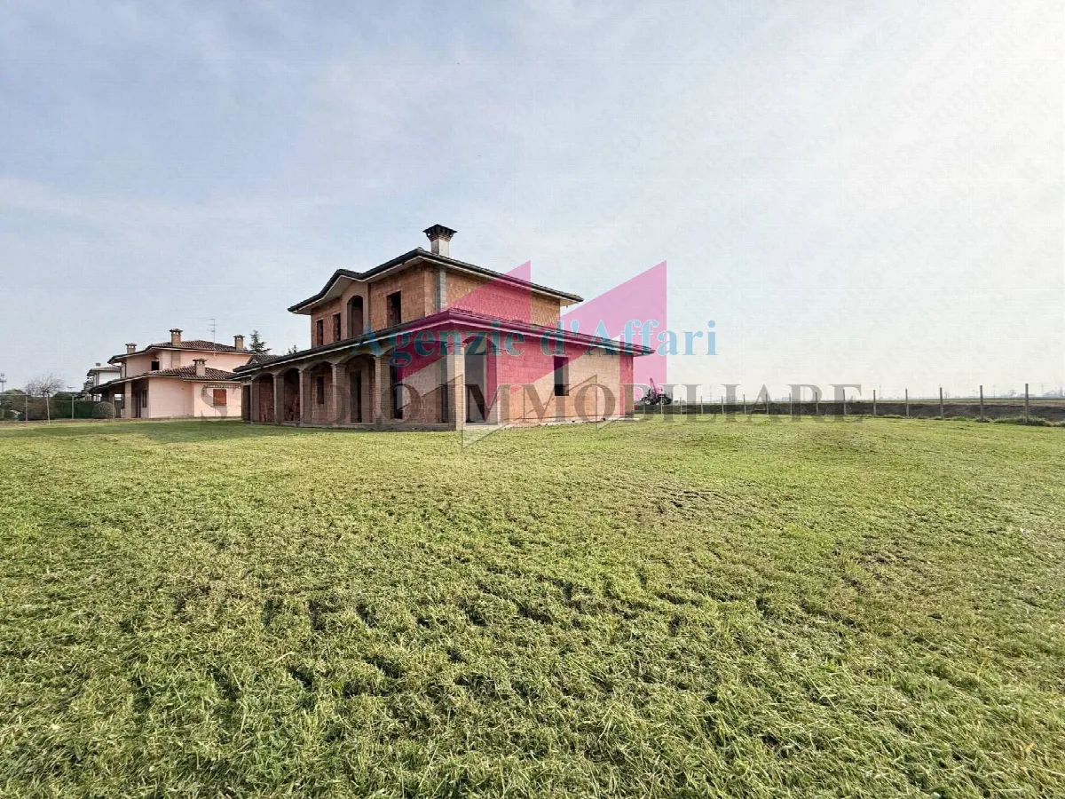 Villa in vendita a Castelnovo Bariano - foto 5