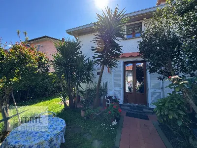 Villa in vendita a Forte dei Marmi - foto 1
