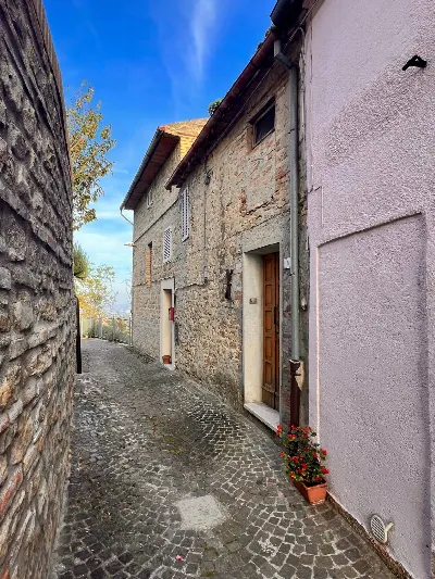 Rustico/Casale in vendita a Penna San Giov... - foto 1