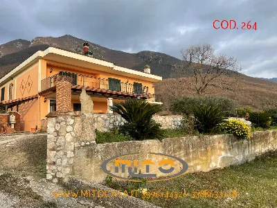 Villa in vendita a Gioia Sannitica - foto 1