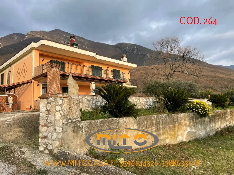 Villa in vendita a Gioia Sannitica - foto 1
