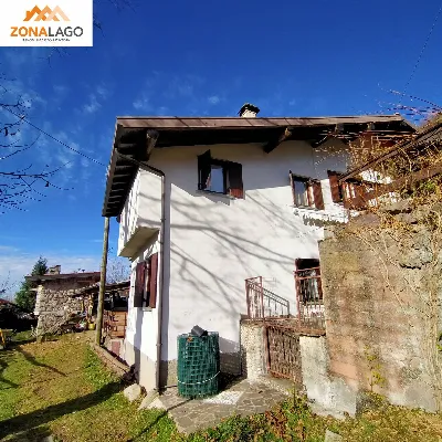 Casa Indipendente a Pisogne