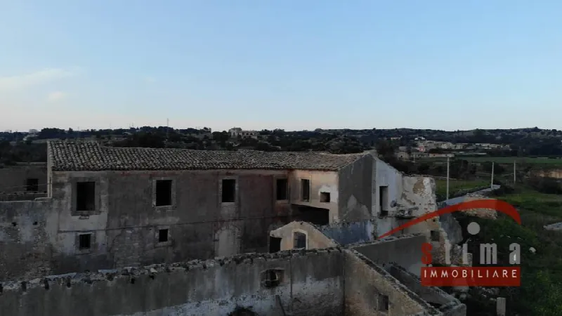 Rustico/Casale in vendita a Siracusa, Belvedere, Tremmilia, Villaggio Miano - foto 1