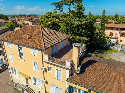 Villa a Castelnuovo del Garda