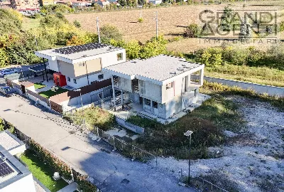 Villa in vendita a San Giovanni Lupatoto - foto 8