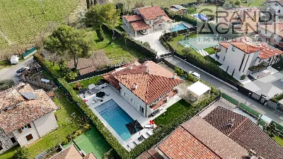 Villa in vendita a Desenzano del Garda - foto 2