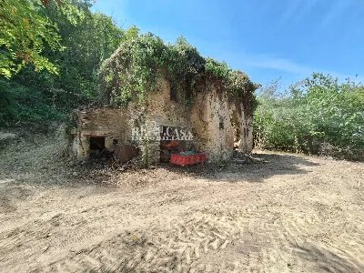 Rustico/Casale in vendita a Montefiore del... - foto 1