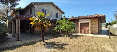 Villa in vendita a San Benedetto del Tront... - foto 3