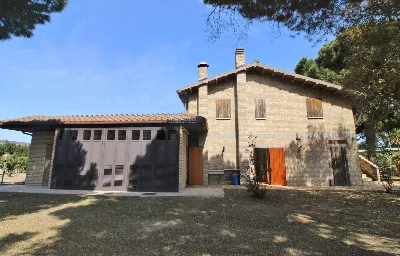 Villa in vendita a San Benedetto del Tront... - foto 6
