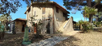 Villa in vendita a San Benedetto del Tront... - foto 7