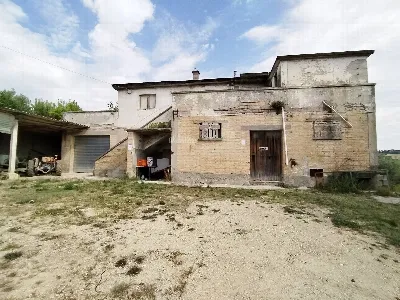 Rustico/Casale in vendita a Monteprandone - foto 2