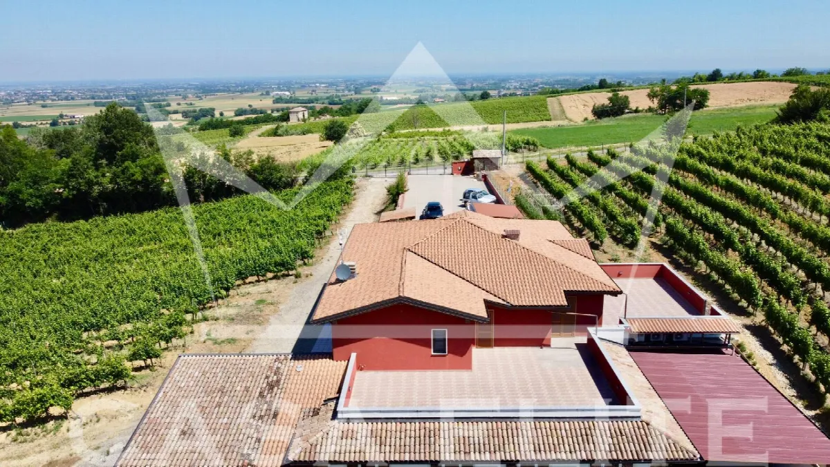 Villa in vendita a Retorbido - foto 3