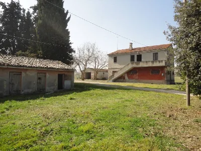 Rustico/Casale in vendita a Cingoli - foto 3