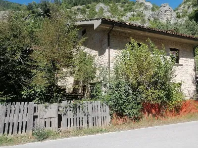 Villa in vendita a Acqualagna - foto 4