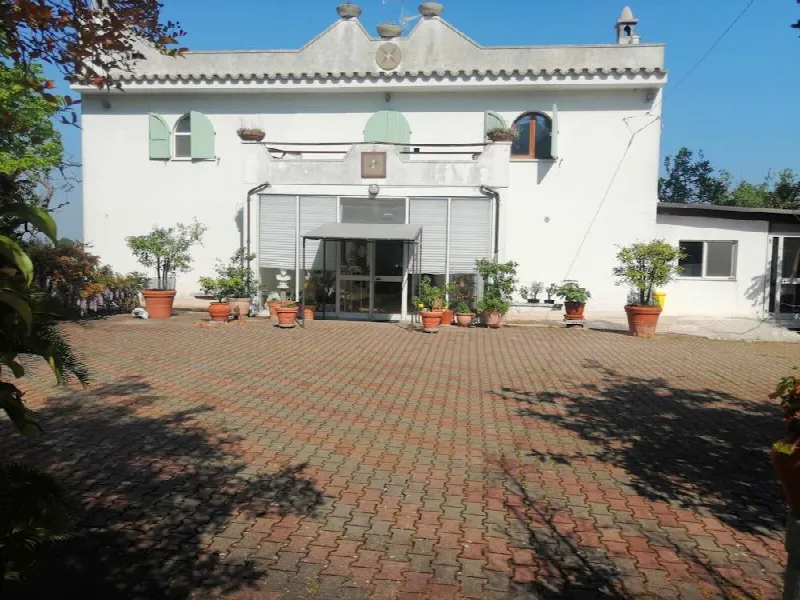 Villa in vendita a Santa Maria Nuova - foto 1