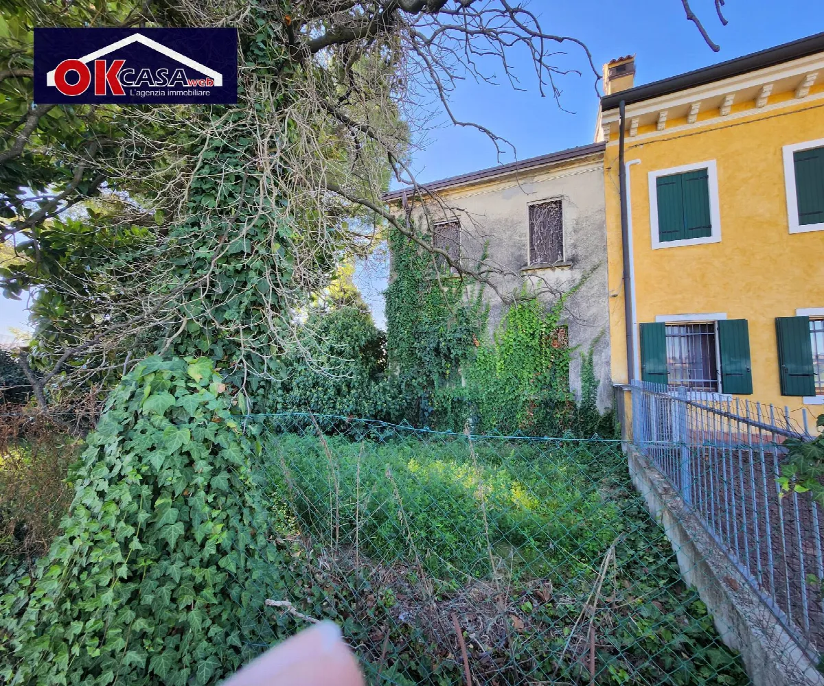 Rustico/Casale in vendita a Villafranca di Verona - foto 2