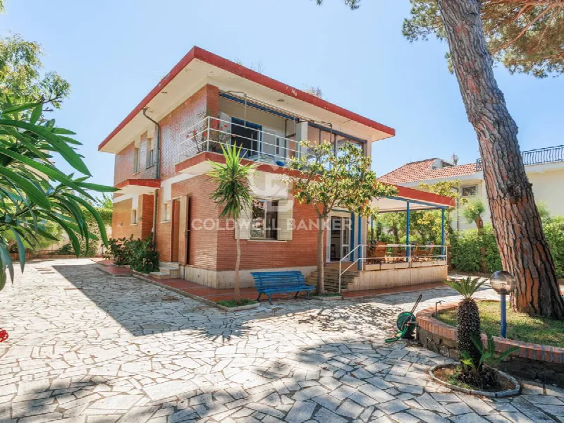 Villa in vendita a Santa Marinella - foto 1