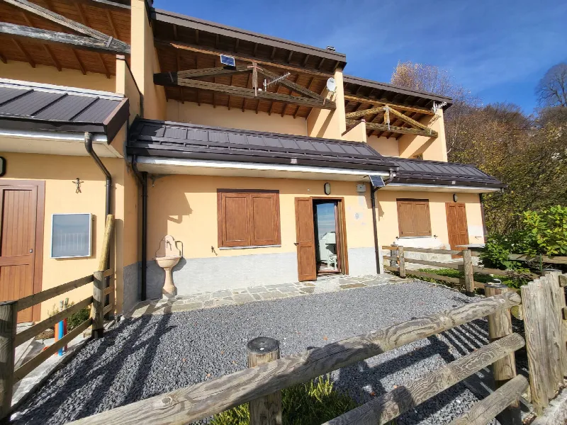 Villa in vendita a Germagno - foto 1