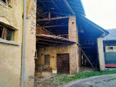 Rustico/Casale in vendita a Casale Litta - foto 3